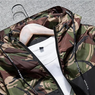 CAMO WINDBREAKER