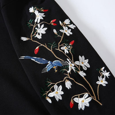 BIRDS EMBROIDERED HOODIE