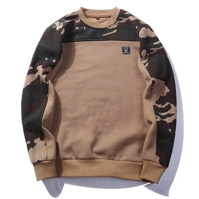 CAMO PULLOVER SWEATSHIRT