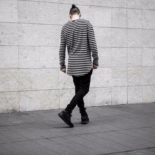 STRIPED LONG T-SHIRT