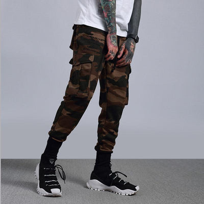 CAMO CARGO JOGGERS