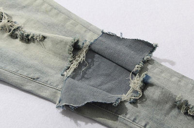 DESTROYED JEANS