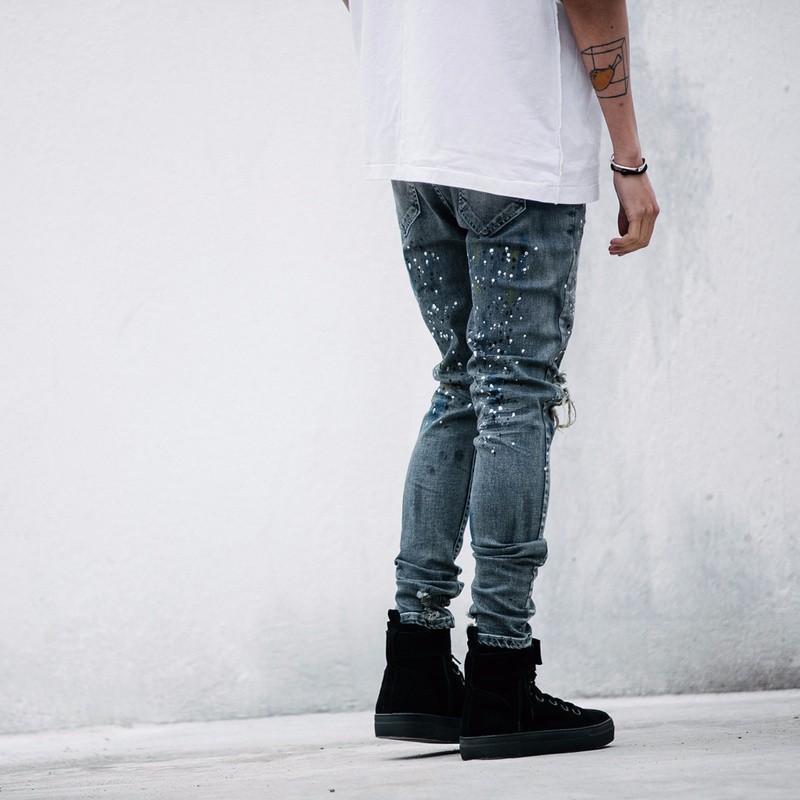 DISTRESSED PAINTER JEANS